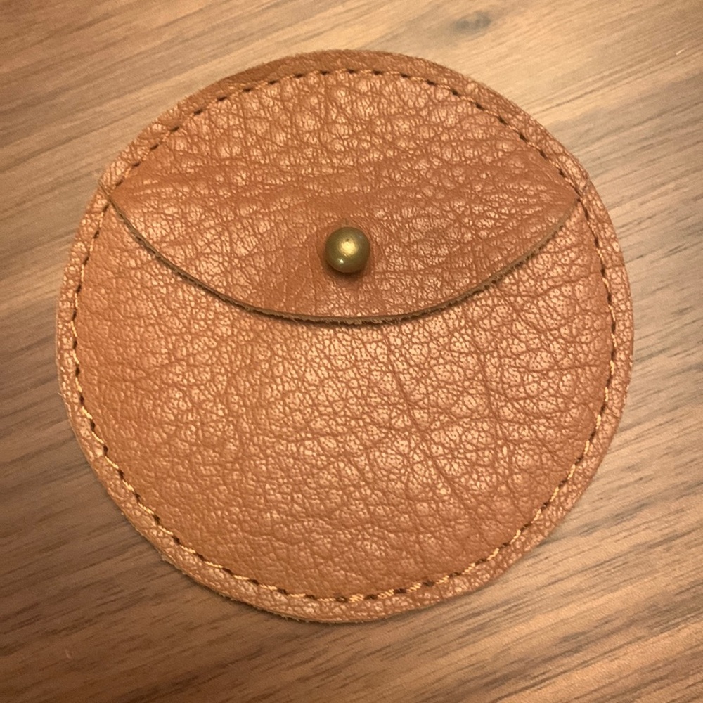 Canoe leather change purse